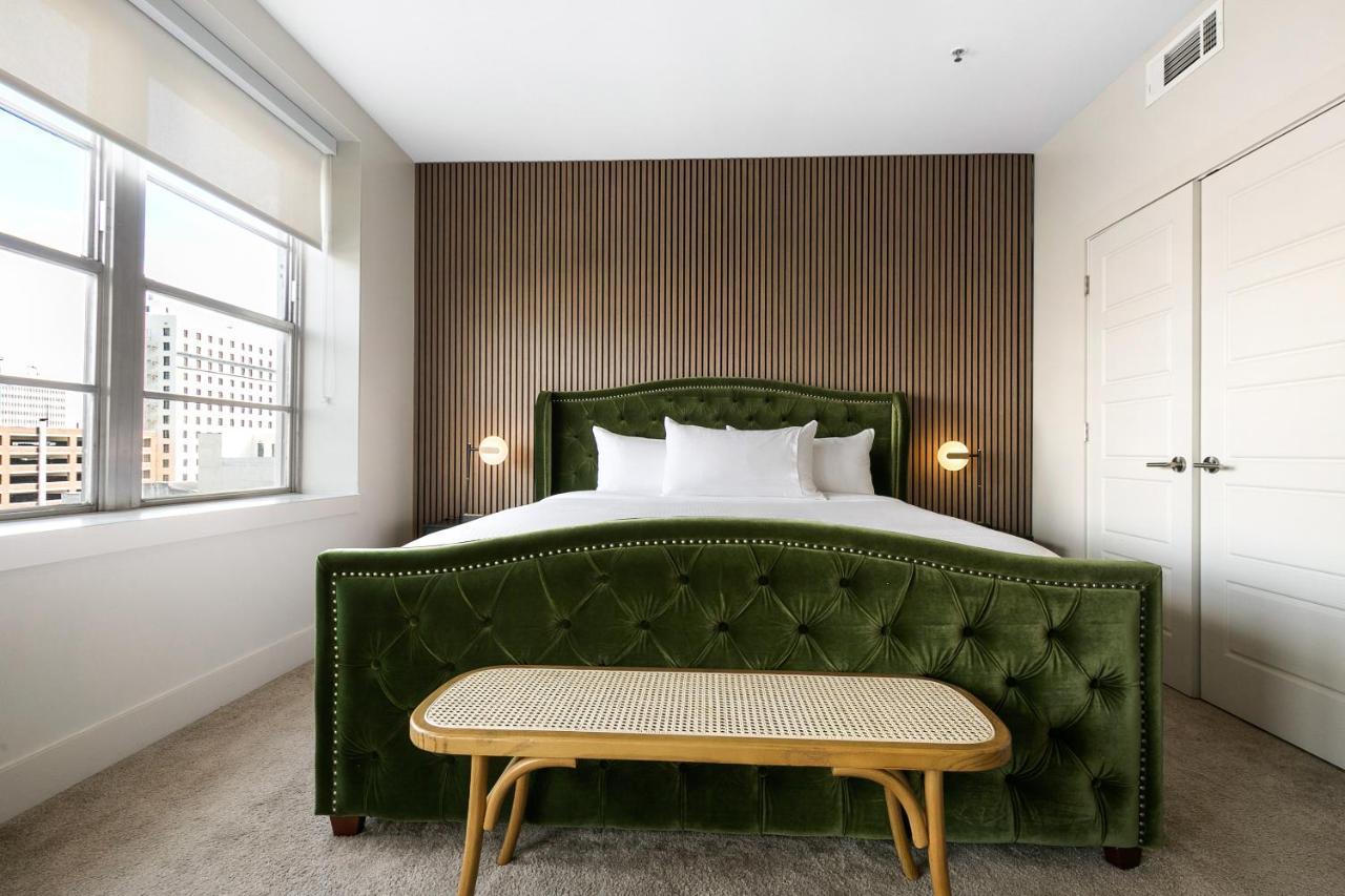 Luxury 2-Bedroom Condo Steps Away From The French Quarter Новый Орлеан Экстерьер фото